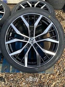 17 Santiago Style Alloy Wheels & Tyres Black/Polished Volkswagen Golf Mk 5 6 7