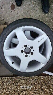 18 AMG Style III Alloy Wheels With Tyres Mercedes A2204013602 A2204013702