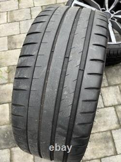 19 VW Golf R Pretoria style Grey alloy wheels 235/35/19 michelin Pilot 4 tyres