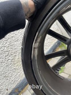 19 VW Golf R Pretoria style Grey alloy wheels 235/35/19 michelin Pilot 4 tyres