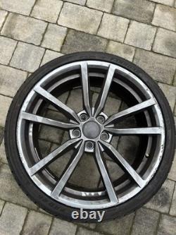 19 VW Golf R Pretoria style Grey alloy wheels 235/35/19 michelin Pilot 4 tyres