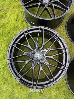 22' BMW G05 X5 X6 M Style Alloy Wheels Gloss Black Staggered Rims