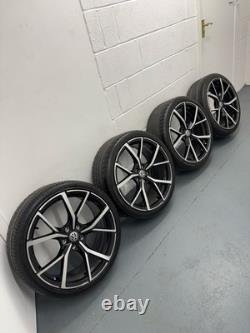 4X 19 VW GolfR Estoril Style alloy wheels. 5X112 With Dimond Cut