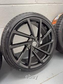 4x19 Brand New Vw Gtd/r/gti Speilberg Style Alloy Wheels Gloss Black +new Tyres