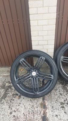 Audi Q7 22 Rotor Style Alloy Wheels & Tyres 285 / 35 R22 Audi Q7 22 Rotor Style Alloy Wheels & Tyres 285 / 35 R22