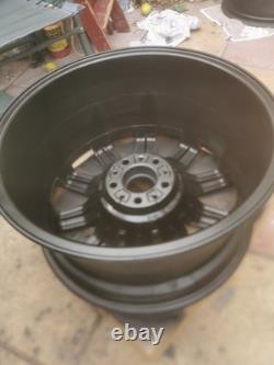 BMW E60/61 Style 172m 19 Alloy Wheels