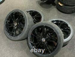 Ex Display 18 VW Golf GTI TCR Style Alloy Wheels gloss Black & 225/40/18 Tyres