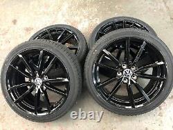 Ex Display 18 VW Golf Pretoria Style Alloy Wheels gloss Black & 225/40/18 Tyres