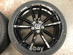 Ex Display 18 VW Golf Pretoria Style Alloy Wheels gloss Black & 225/40/18 Tyres