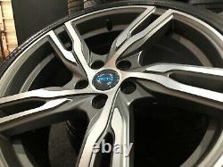 Ex Display 18 Volvo V40 C30 R design Style Alloy Wheels & 225/40/18 Tyres