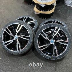 Ex Display 18 Volvo V40 C30 R design Style Black Alloy Wheels & 225/40/18 Tyres