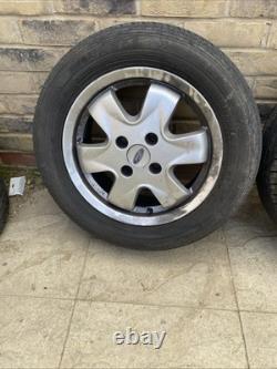 Ford Focus Mk1 Alloy Wheels Set Of Four Rare Style Optional Extra Good Tyres