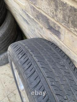 Ford Focus Mk1 Alloy Wheels Set Of Four Rare Style Optional Extra Good Tyres