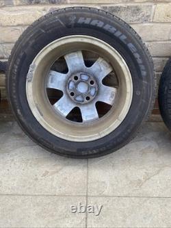 Ford Focus Mk1 Alloy Wheels Set Of Four Rare Style Optional Extra Good Tyres