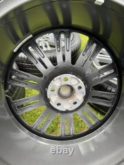 Genuine Range Rover 23 Style 1075 Alloy Wheels & Tyres 285/40 R23