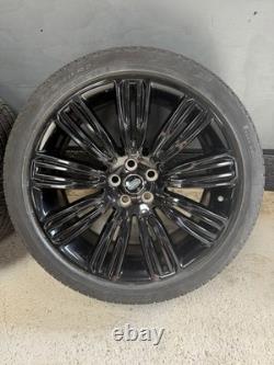 Genuine Range Rover L405/L494 (Style 9012) 22 Alloy Wheels & Pirelli Tyres