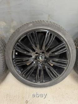 Genuine Range Rover L405/L494 (Style 9012) 22 Alloy Wheels & Pirelli Tyres