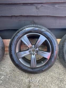 Genuine Range Rover Velar 19 Alloy Wheels Grey J8A2-1007-VB Style 5046 Evoque