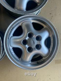 Land Rover Discovery 2 16 Alloy Wheels Quite Rare Style AT Tyres Available