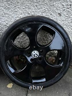 Monza Style GTI 18 Alloy Wheels Black With Good Tyre Tread