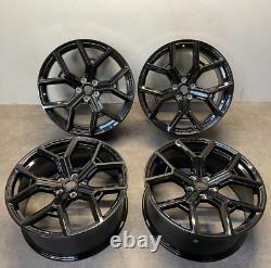 Range Rover Vogue 22 inch Brand New Gloss Black 227 Urban Style Alloy Wheels. X4