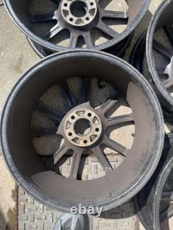X4 Pretoria Style Gloss Black 18 Alloy Wheel