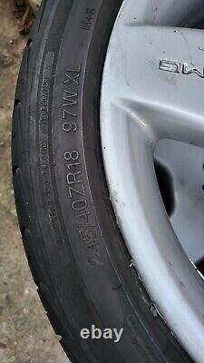 18 Amg Style III Roues En Alliage Avec Pneus Mercedes A2204013602 A2204013702