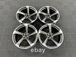 19 NOUVELLES JANTES EN ALUMINIUM STYLE RS5 AVANT 2025 Couleur Gun Metal Audi A3 A4 A6 Q3 5x112