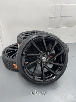4x19 Jantes en Alliage Style Spielberg VW GTD/R/GTI Brillant Noir + Nouveaux Pneus