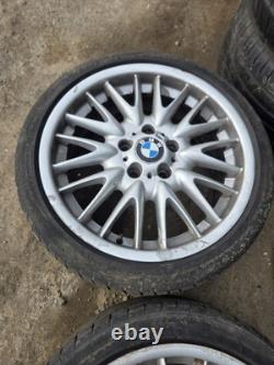 BMW Série 3 E46 M Sport 18 Jantes en Alliage Authentiques Style MV1 Échelonnées 4x Jantes