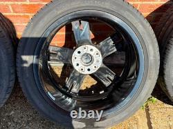 BMW Série 3 G20 G21 '18' Jantes alliage style 848M avec pneus