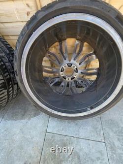 Jantes alliage BMW Style 375 de 22 pouces avec pneus Pirelli P0 x4