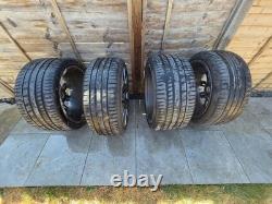 Jantes alliage BMW Style 375 de 22 pouces avec pneus Pirelli P0 x4