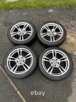 Jantes alliage BMW Style 400M 18 pouces et pneus toutes saisons Continental