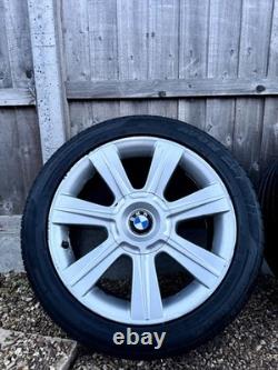Jantes alliage et pneus authentiques BMW E46 / E36 Style 96 17 8J ET47