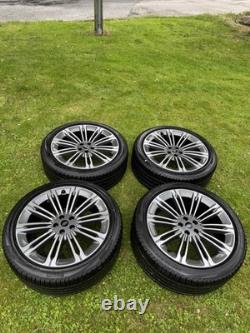 Jantes alliage et pneus authentiques Range Rover style 23 1075 285/40 R23