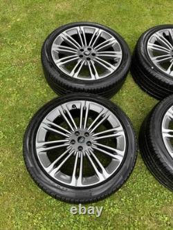 Jantes alliage et pneus authentiques Range Rover style 23 1075 285/40 R23