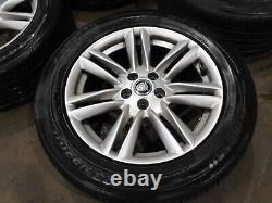 Jantes en alliage 17 pouces Jaguar XF avec pneus. Ensemble de 4. Style 'Ursa'. C2Z29790. 2012-15