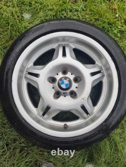 Jantes en alliage 24s style OEM BMW E36 / E46 avec pneus