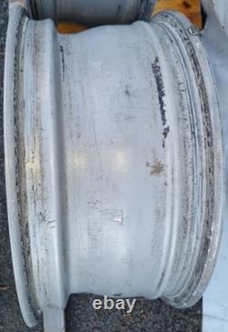 Jantes en alliage 4x / 17 7.5J / Style BMW 56 / goutte ellipsoïde / ET40 / 72.6
