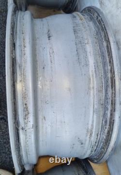 Jantes en alliage 4x / 17 7.5J / Style BMW 56 / goutte ellipsoïde / ET40 / 72.6