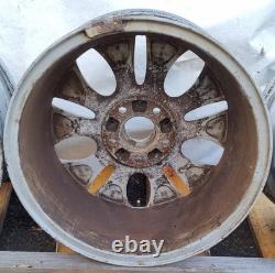 Jantes en alliage 4x / 17 7.5J / Style BMW 56 / goutte ellipsoïde / ET40 / 72.6