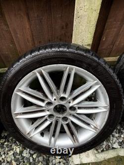Jantes en alliage BMW Style 207 17 pneus presque neufs 5x120