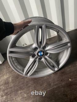 Jantes en alliage BMW Style 351M 19 pouces 8.5J Configuration carrée Ensemble de 4