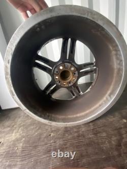 Jantes en alliage BMW Style 351M 19 pouces 8.5J Configuration carrée Ensemble de 4