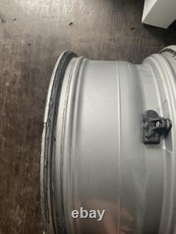 Jantes en alliage BMW Style 351M 19 pouces 8.5J Configuration carrée Ensemble de 4