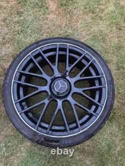 Jantes en alliage de style Mercedes AMG 20