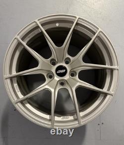 Jantes en alliage forgé Apex style VS-5RS 18x10 + 18x11 Champagne