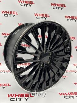 Jantes en alliage style turbine Mercedes 19 pouces avec finition noire brillante et bord poli, décalées.