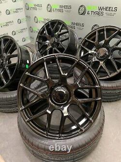 Mercedes C Classe 18 Pouces Alliage Roues C63 Style Amg & Pneumatiques Nouveau X4 Noir Brillant